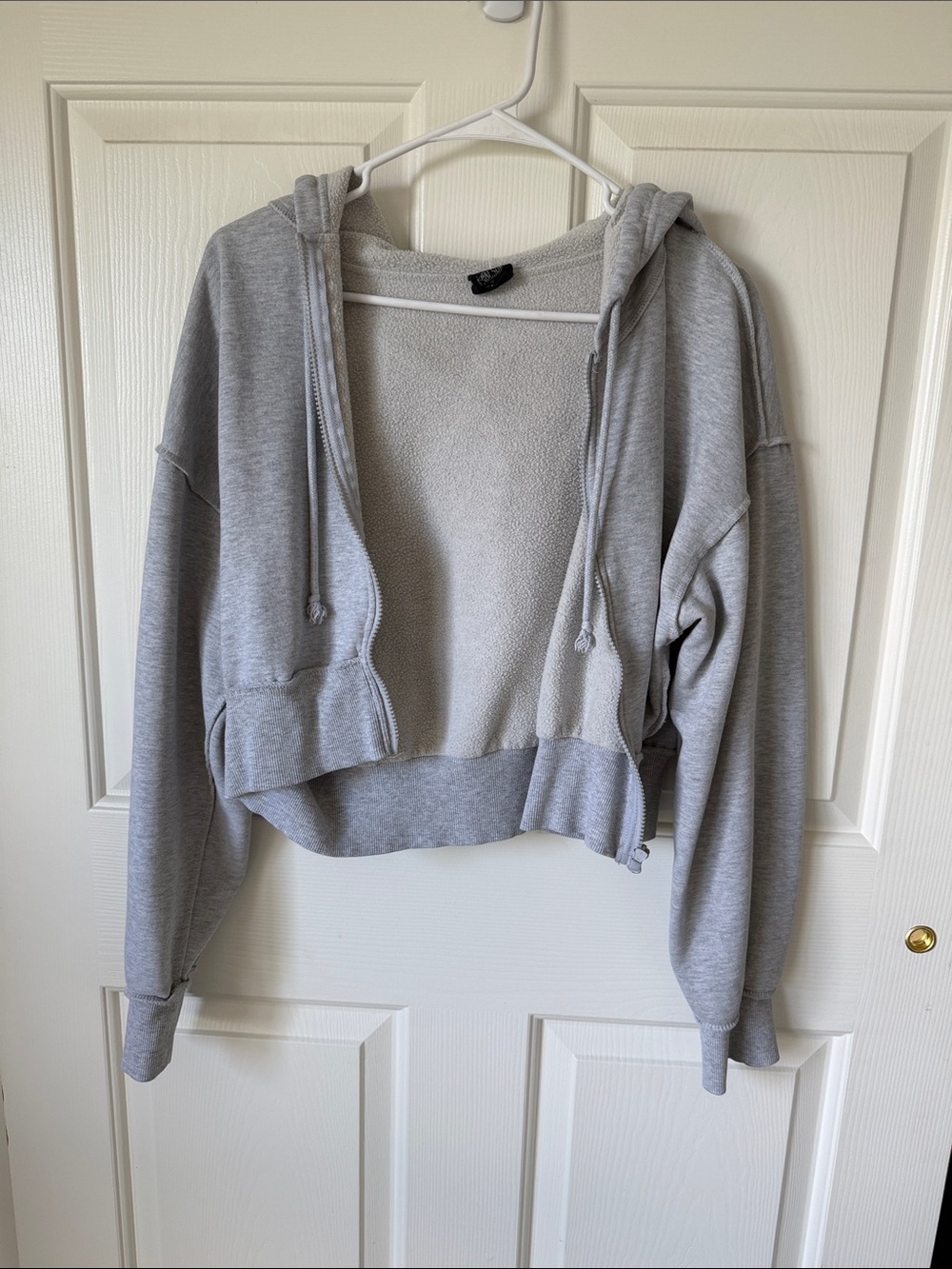 PacSun Light Gray Cropped Zip Hoodie